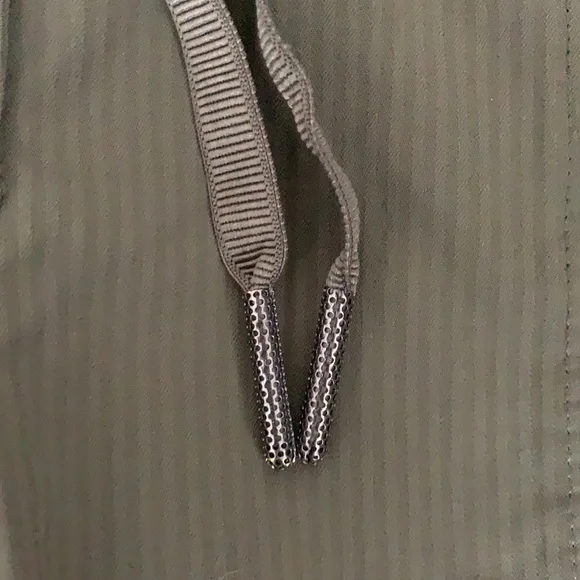 Lululemon Street To Studio Pant II *Unlined 28" Inseam Fatigue Green - Picture 7 of 13